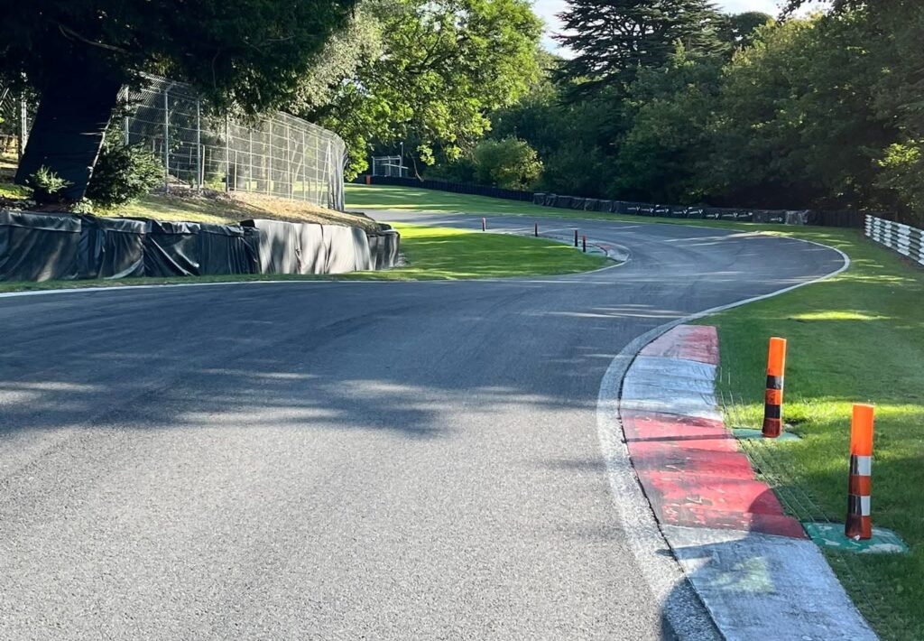 Cadwell Park, marshal